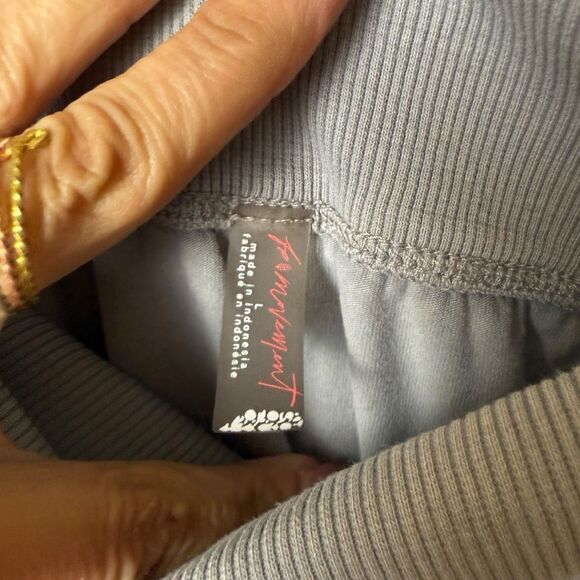 Free People Hot Shot Harem Shorts - Picture 3 of 4